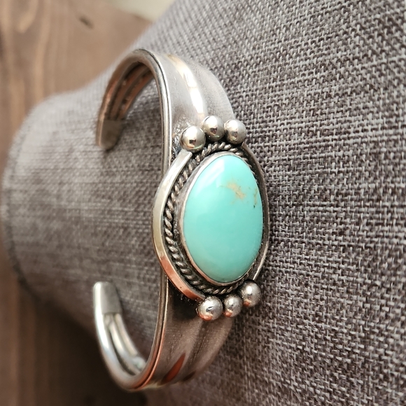 Stunning Vintage Native American Navajo Turquoise and Sterling Bracelet π - Picture 9 of 15